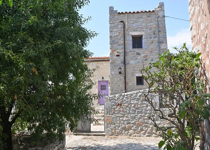 Kivotos Mani * Pírgos Dhiroú